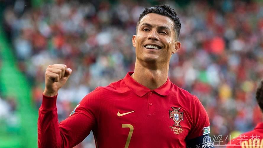 22岁超级左后卫连拿2MVP成葡萄牙英雄：压C罗力挽狂澜