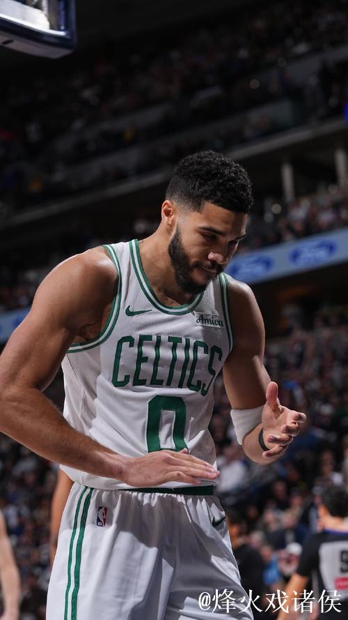 塔图姆37分绿军力克活塞3连胜 雷霆大胜公牛